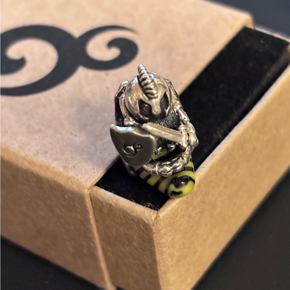 Big Fat Killer Bee - Green Body - OHM - SOLD OUT - #3684